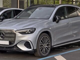 Benz GLC ไฟฟ้าใหม่ เตรียมเข้าไทยปลายปี 2026 — 489 แรงม้า วิ่ง 634 กม. EPA โดยประมาณ ชาร์จ 10 นาทีได้ 300 กม.