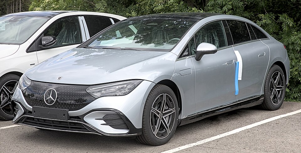 Mercedes-Benz EQE