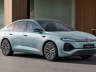 Volkswagen ID. ERA 5S เปิดพรีเซลในจีน ซีดาน VW รุ่นแรกของโลกที่มี Urban NOA วิ่งรวมทะลุ 2,000 กม.